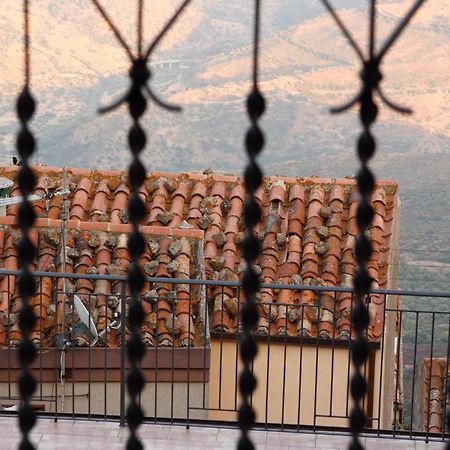 Aurusa - Casa Vacanze Pollina, Sicilia Autentica Exteriör bild